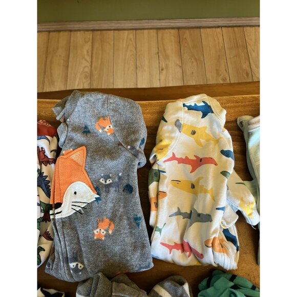 11 Piece Newborn (0-3 Months) Baby Boy/Girl Sleepers Lot - Picture 6 of 16